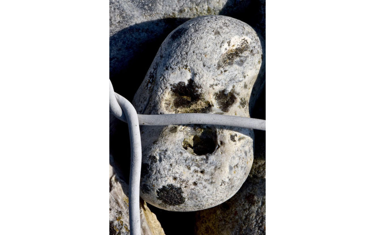 L'enfer du gabion 6-L'enfant-Les pierres du chemin-Photo J Lamy 2019 - S portfolio